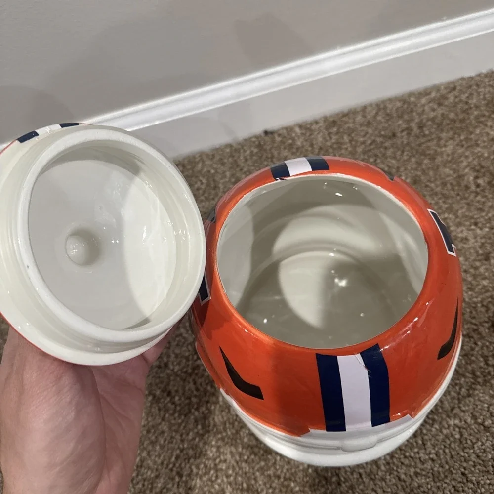 NCAA University Of Illinois Pegasus Football Helmet Ceramic Cookie Storage Jar